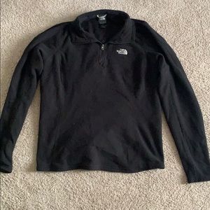 Black North Face 1/4xip Fleece!